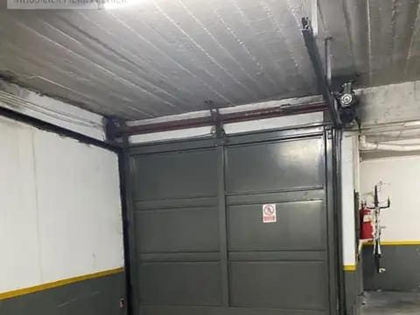 Cochera en Venta Fija