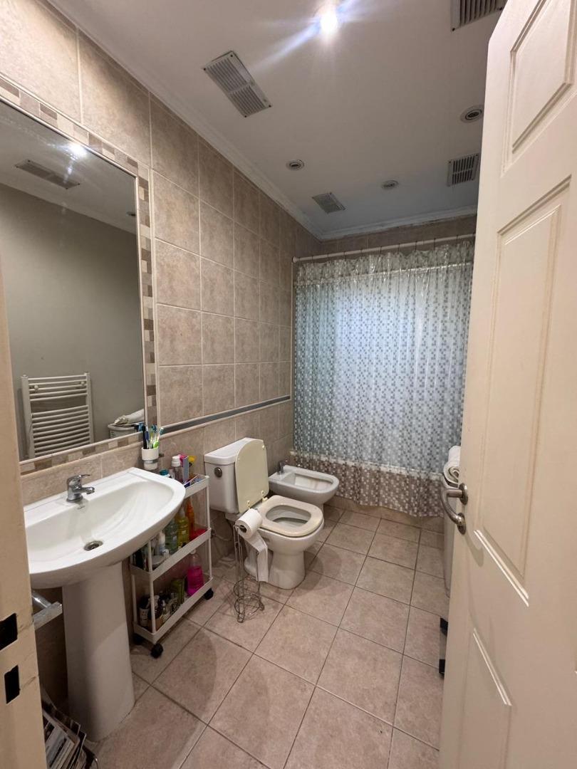 Casa en Alquiler de 4 dormitorios