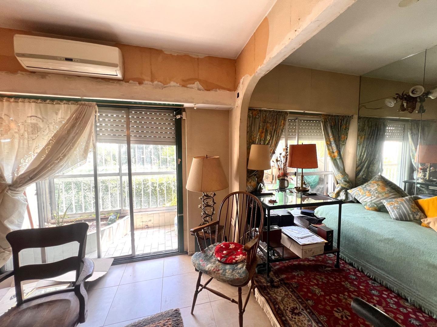 4 amb cfte , c/palier privado Apt/profesional  P de Melo 204