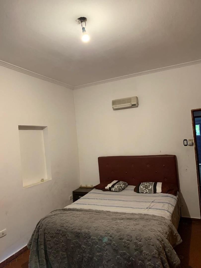 VENTA CASA 3 AMB. LONGCHAMPS/ GARAGE/ FONDO/JARDIN