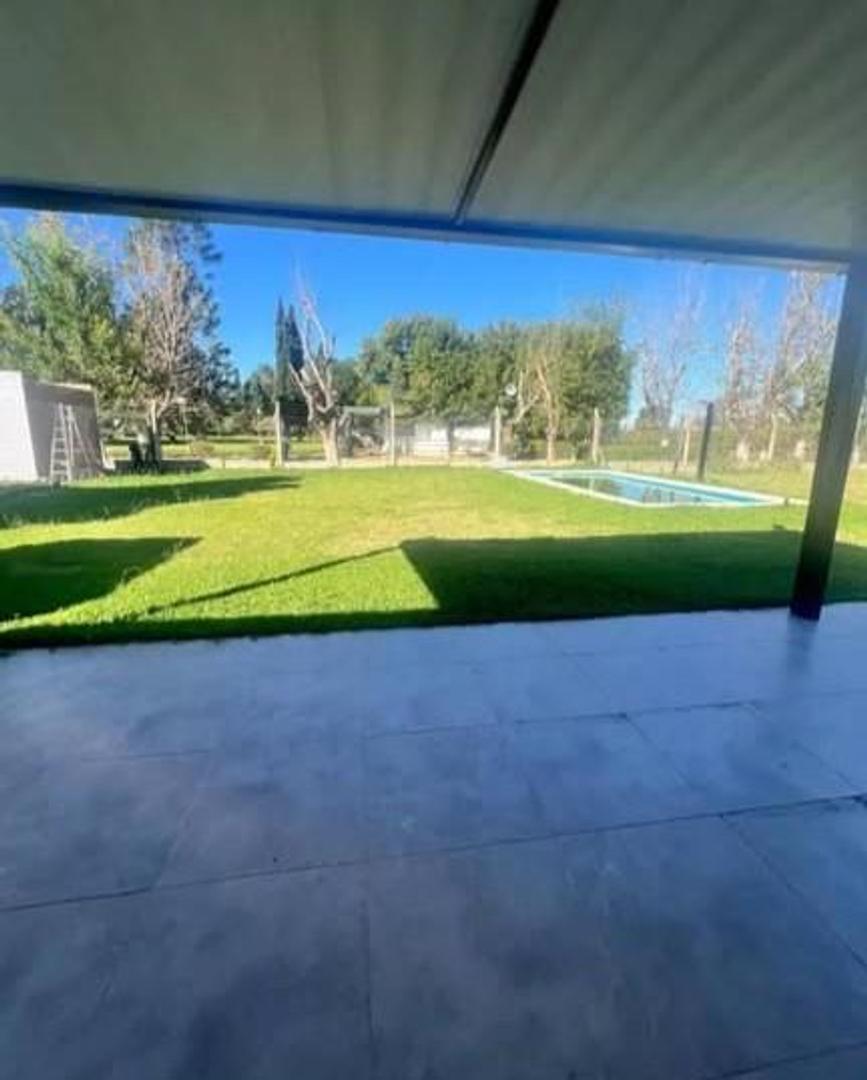 Casa 3 ambientes con 2 baños