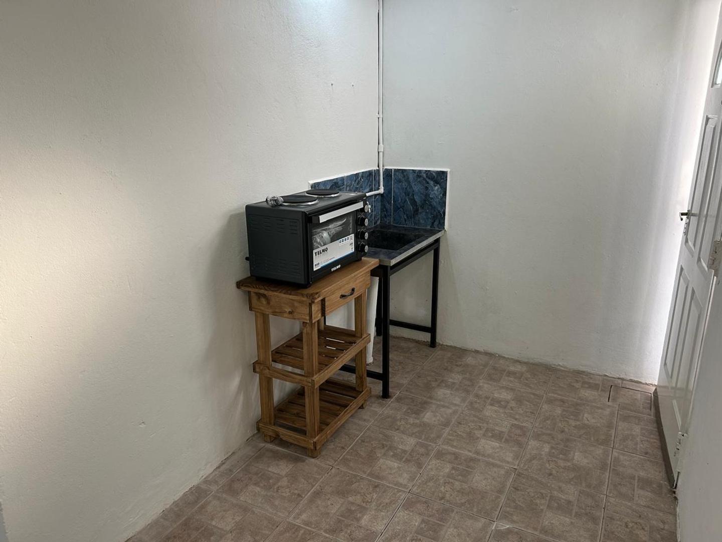 Depto Tipo Casa en Alquiler de 1 dormitorio