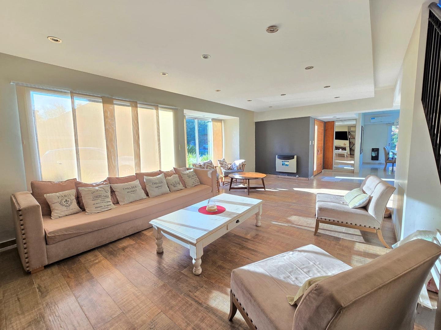 Casa en Venta en La Tradicion, USD 440.000