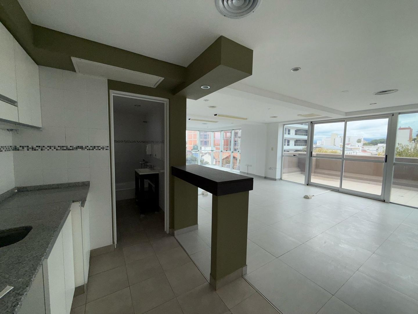 EDIFICIO CASEROS Y PASAJE FALCON