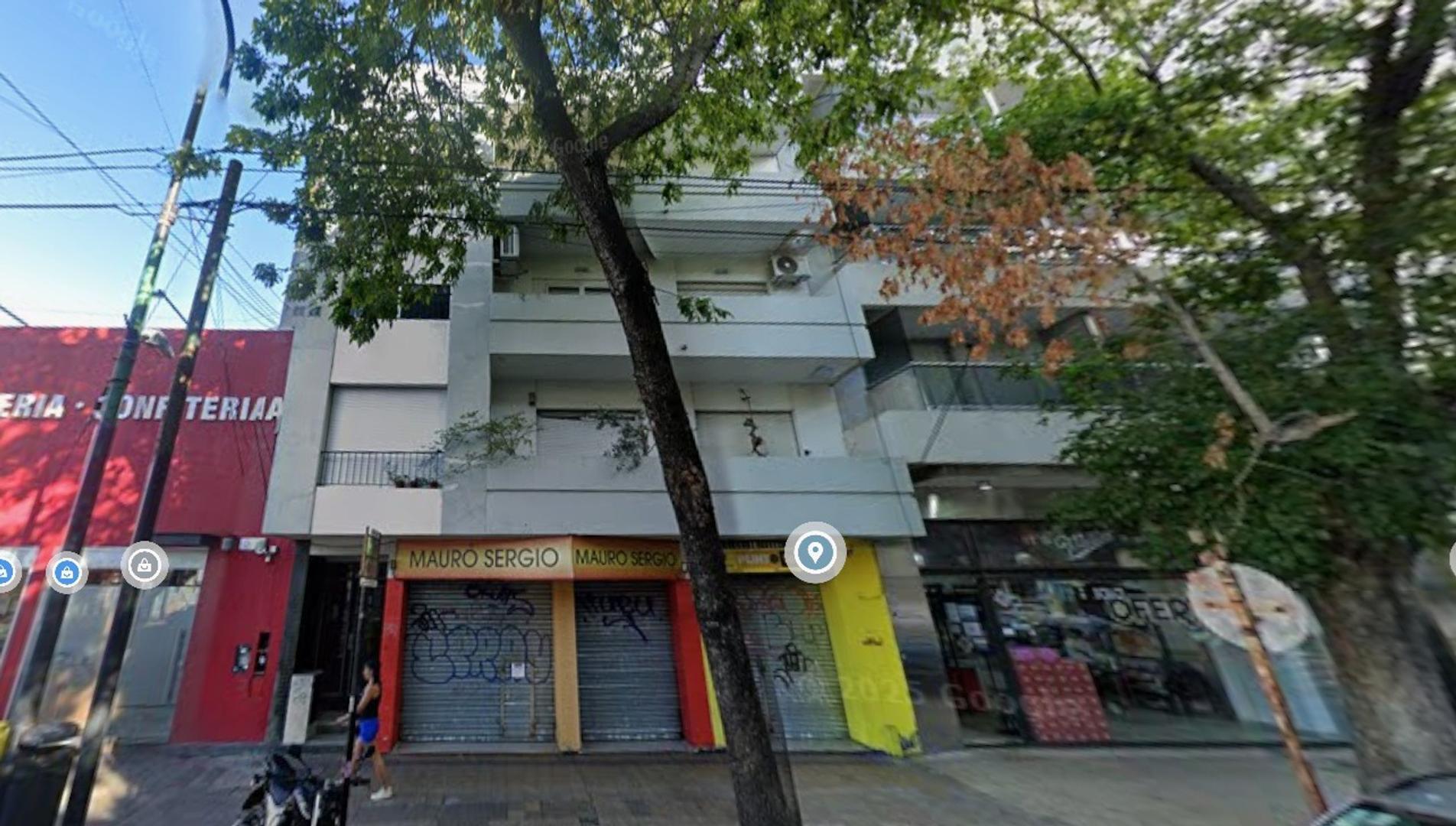 Excelente Departamento 2 Dormitorios Avenida 12