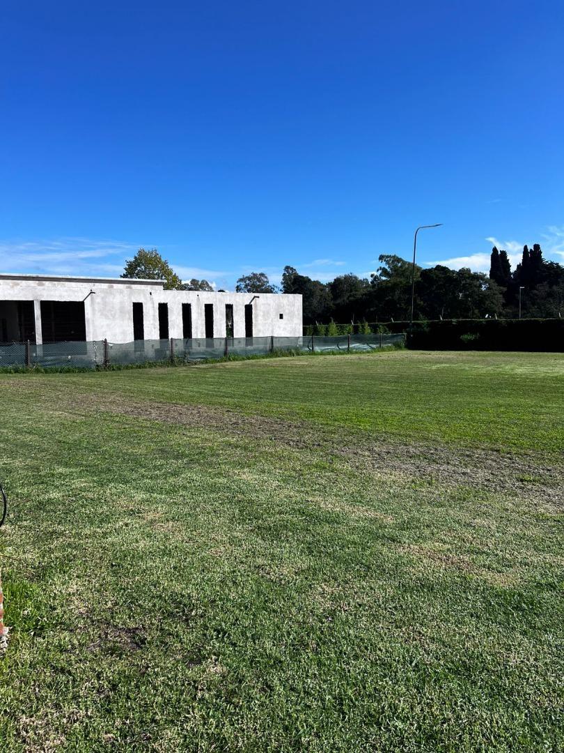 Terreno en Venta en Berazategui, USD 105.000