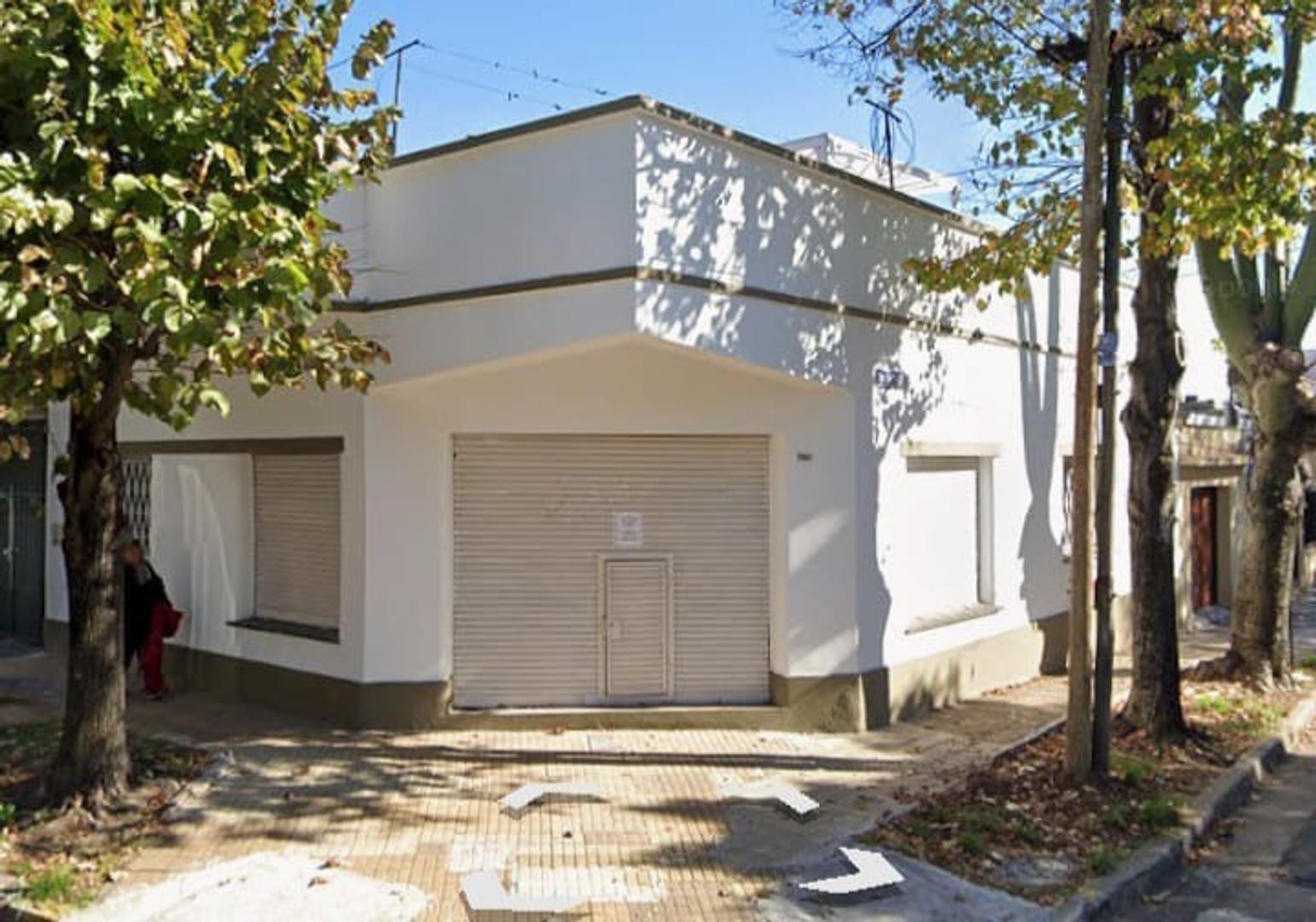 CASA AMERICANA 3 AMB C/LOCAL