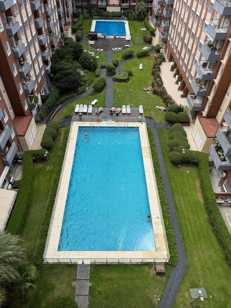 Rosario Vera Peñaloza 450 , Piso 8°