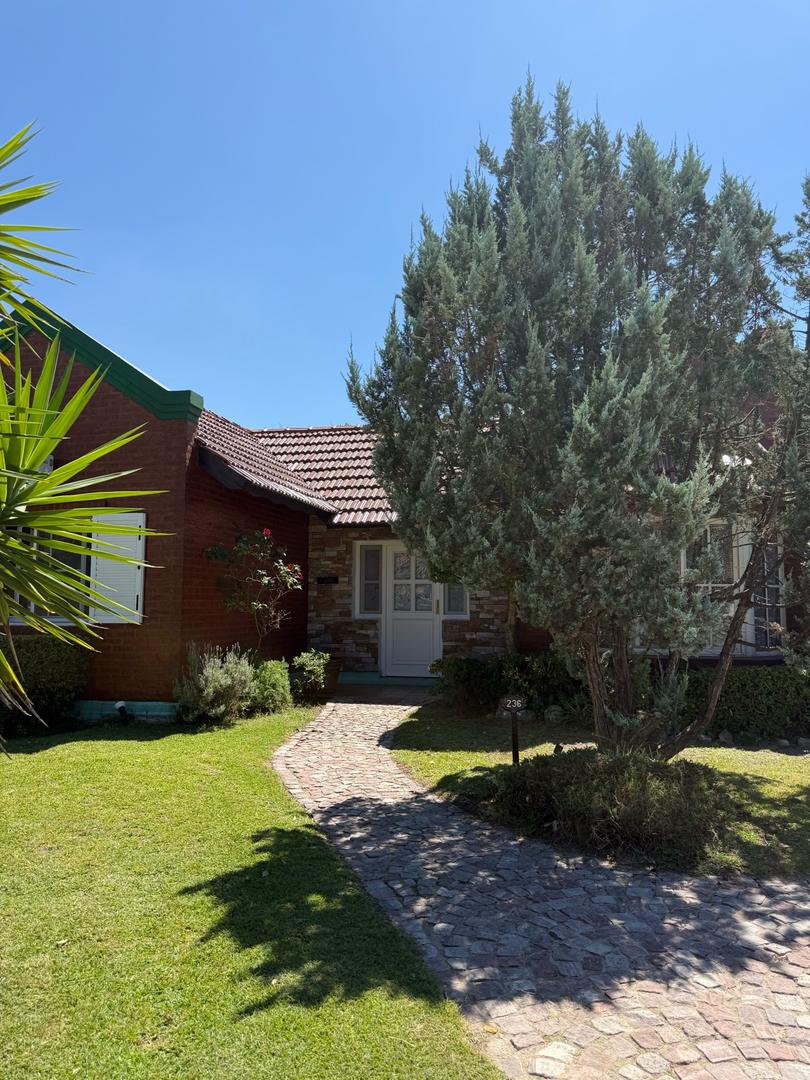 Casa en Venta de 3 dormitorios