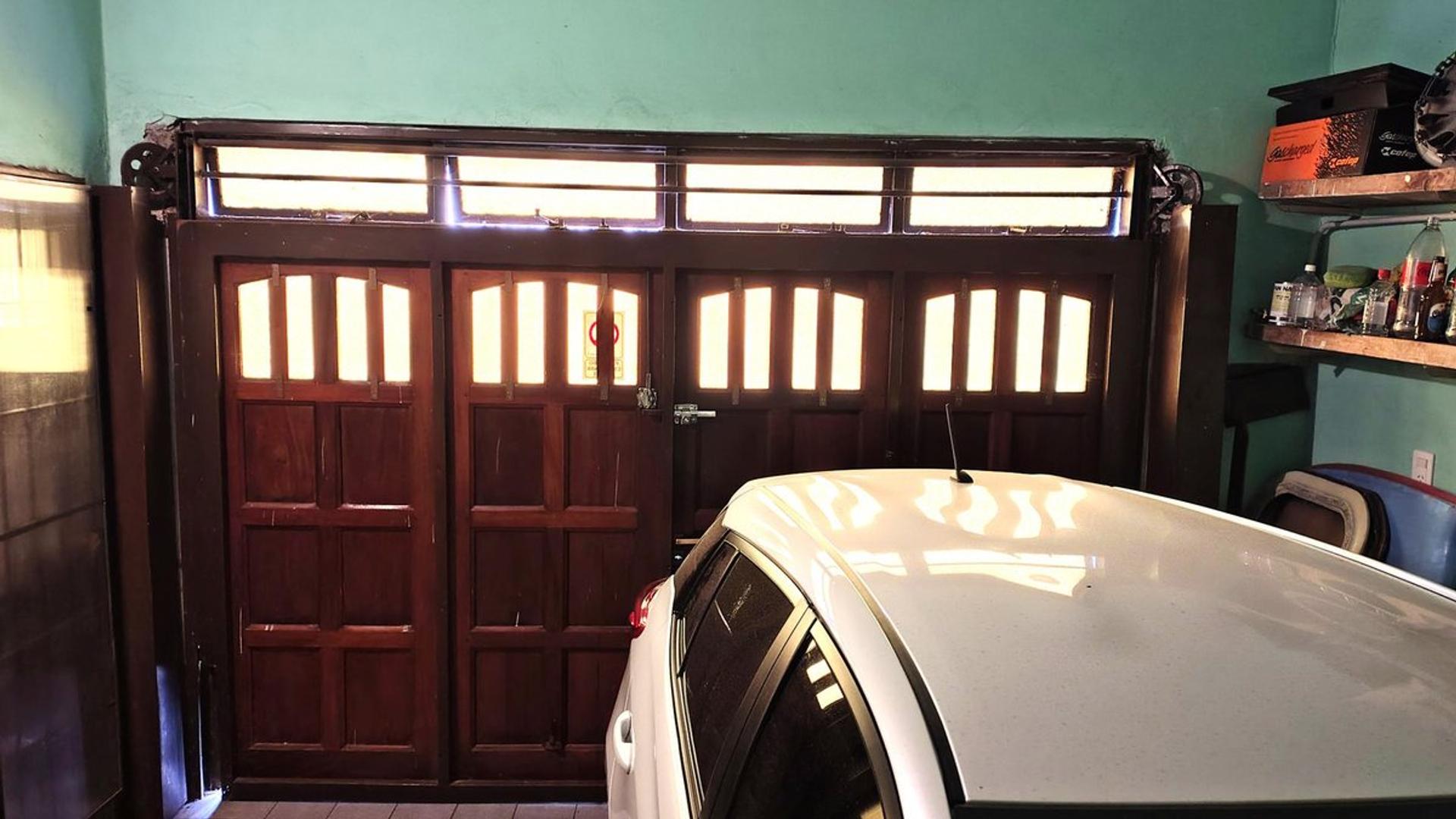 Casa en Venta en Flores, USD 350.000