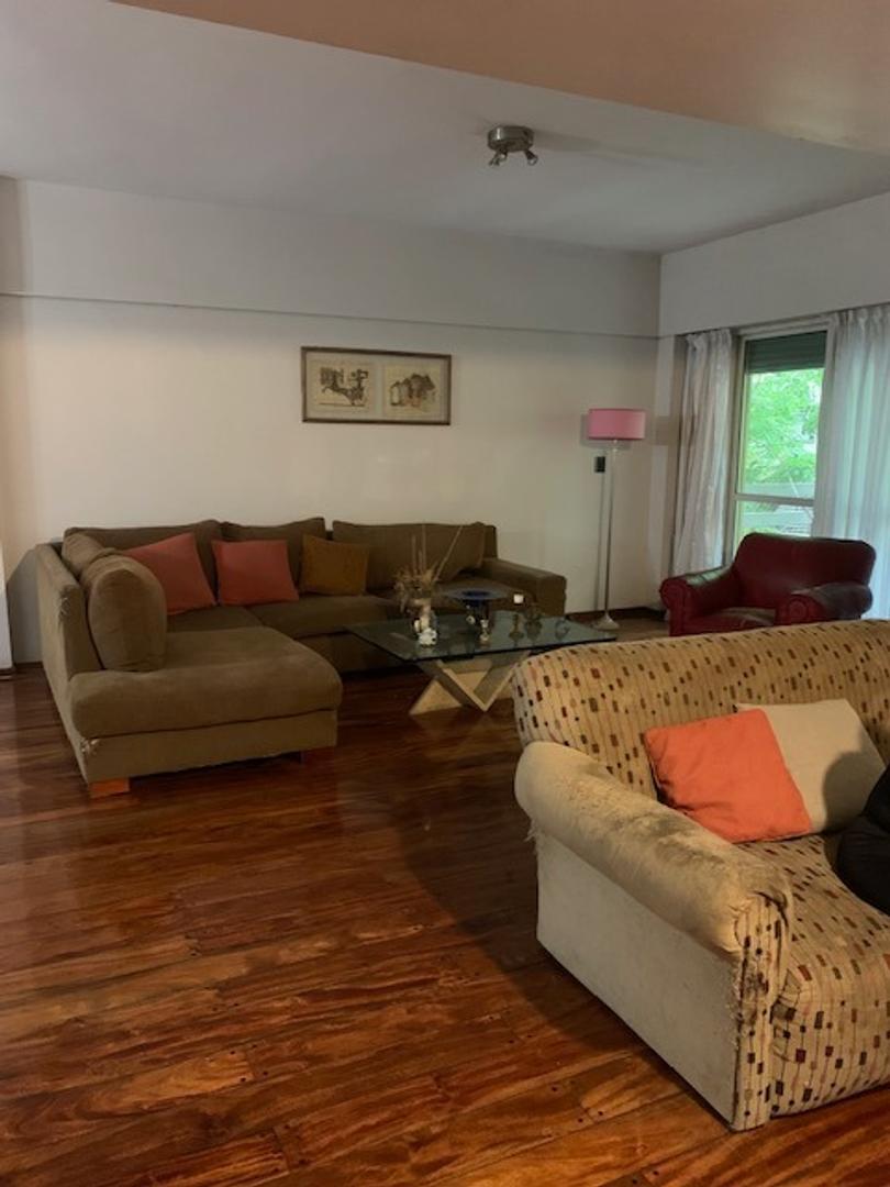 Departamento en Venta de 4 dormitorios