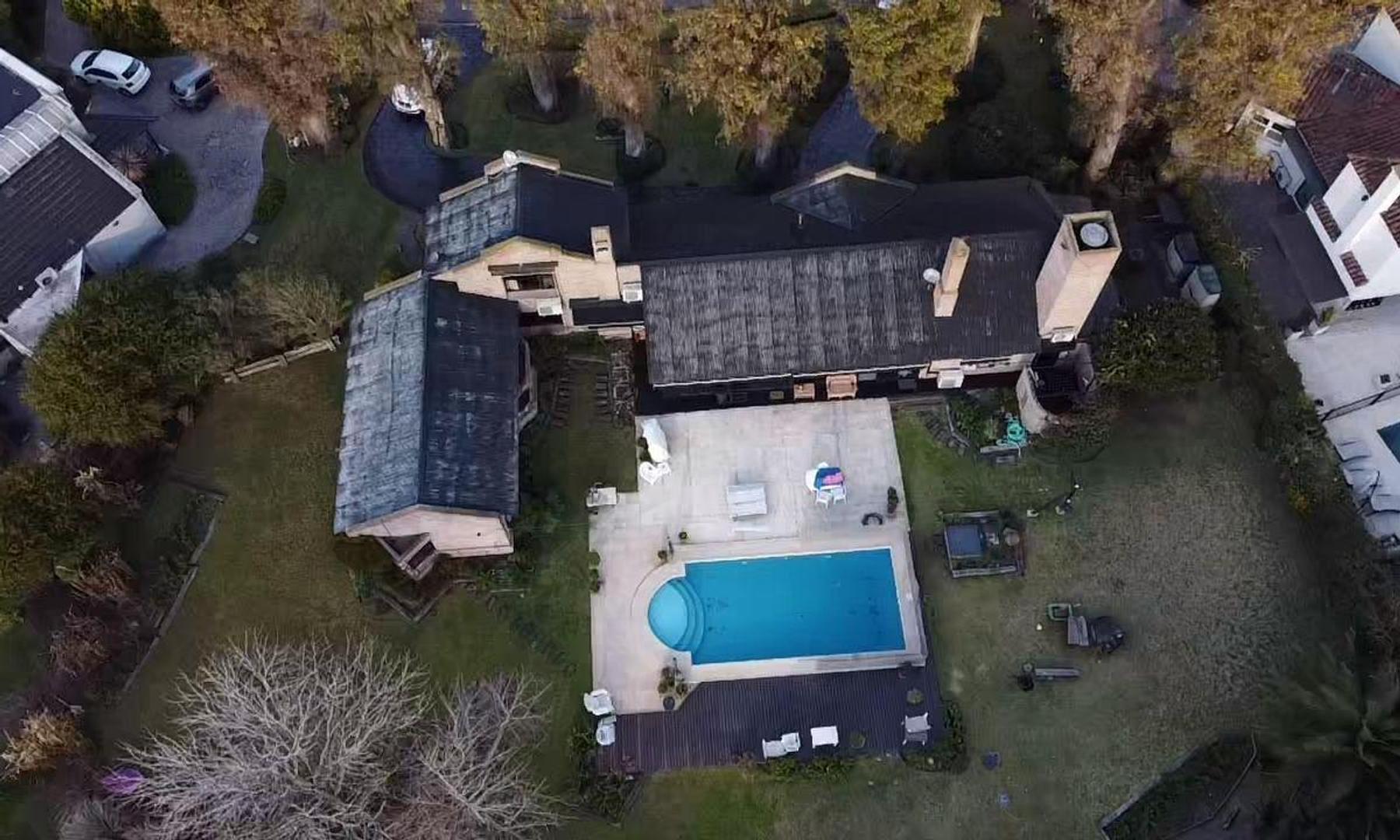 Club De Campo La Tradicion, Francisco Alvarez