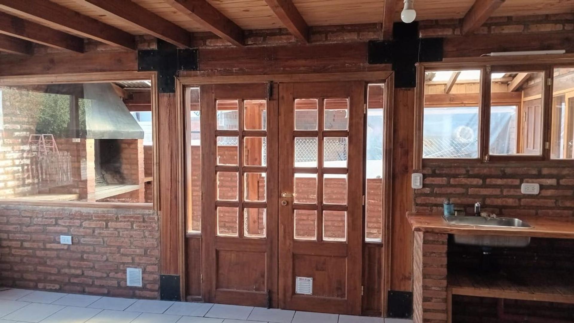 Depto Tipo Casa en Venta con 1 cocheras