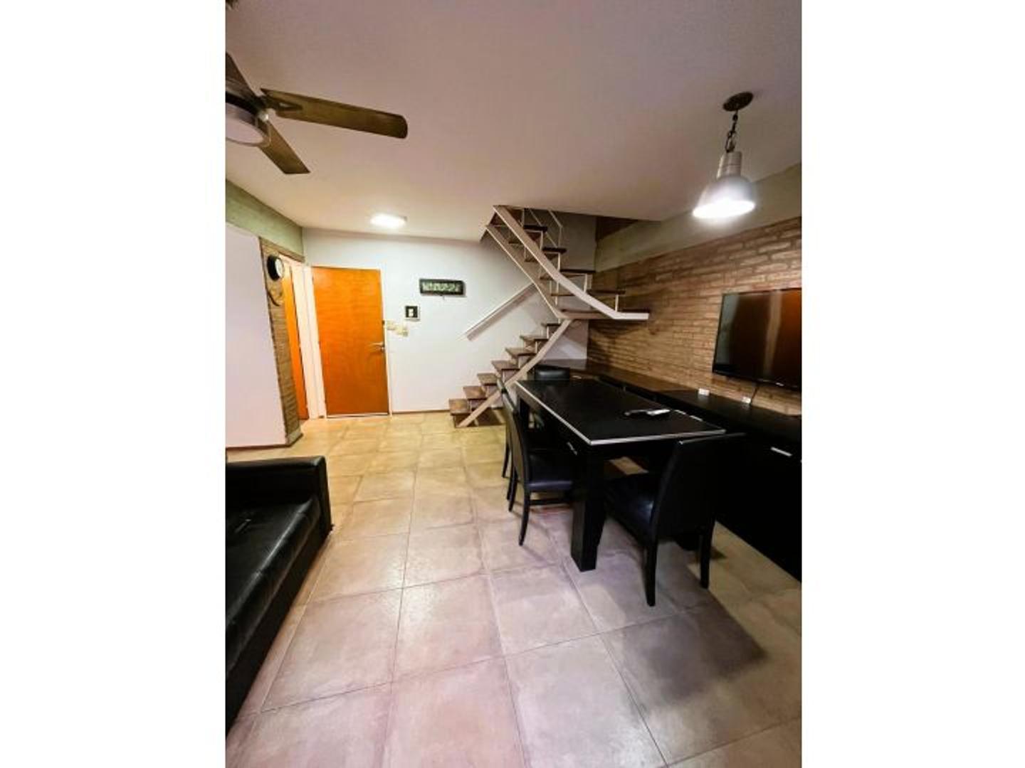 Gorriti 522 00-01 , Piso 0