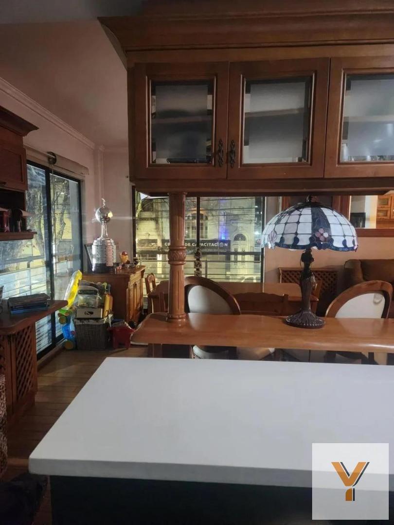 Departamento 7 ambientes con 5 baños