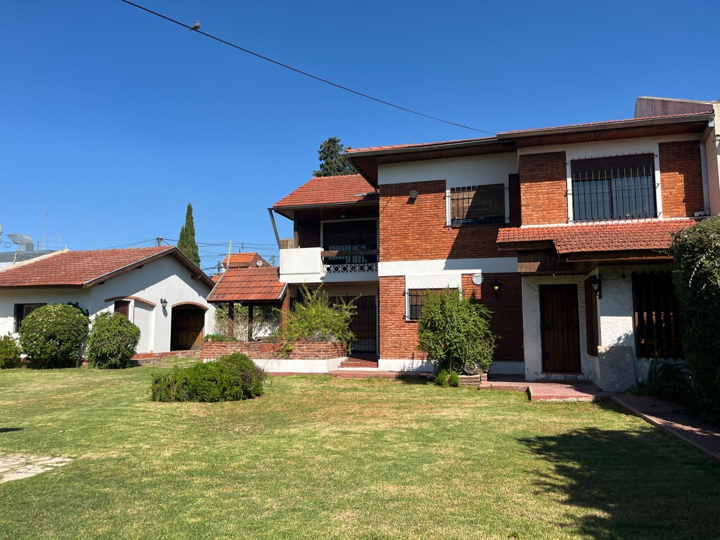 adrogue CHALET EN VENTA SOBRE SOTE 24 X 65