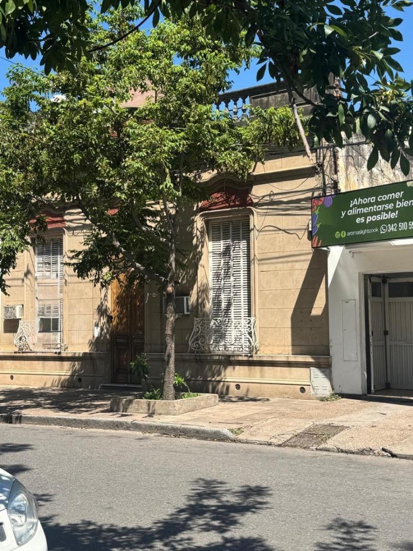 CASA EN VENTA - OBISPO GELABERT 2600 - SANTA FE