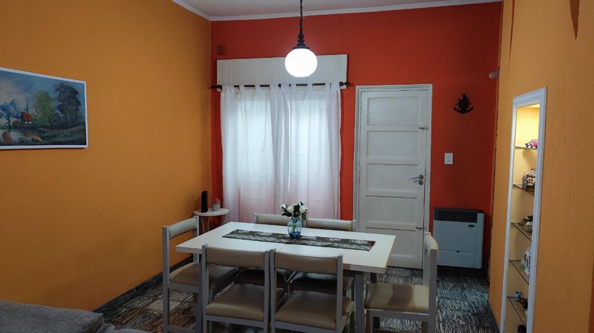 Casa en Venta en Luis Guillon, USD 95.000