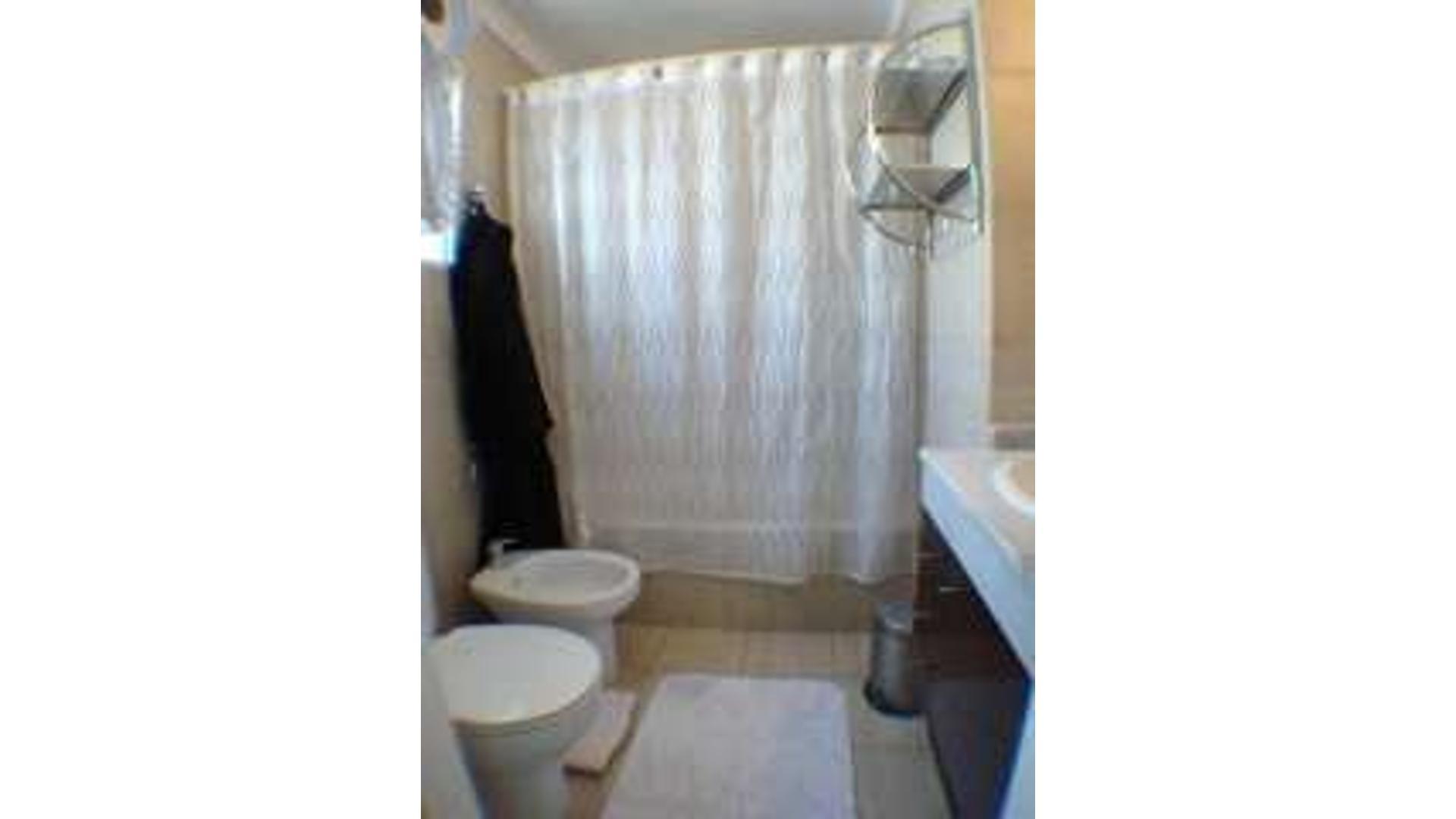 Departamento en Alquiler Temporal con 1 cocheras