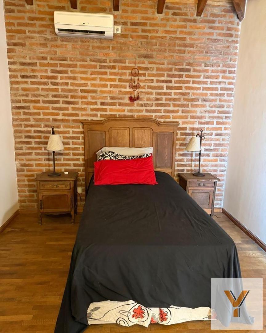Casa 6 ambientes con 3 baños