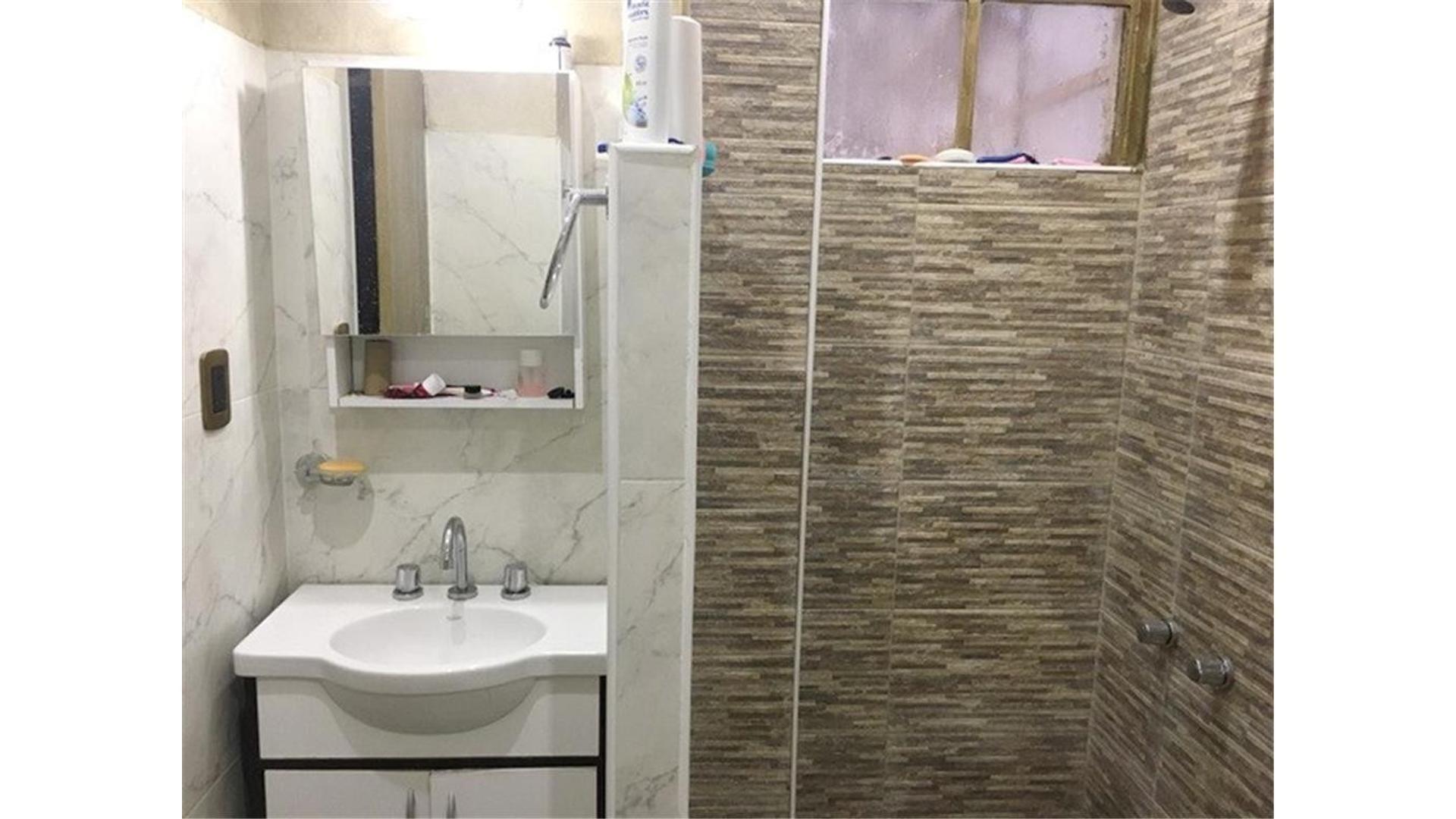 Comparar valor m2 ZONA.  PH Renovado a Nuevo.Entrada Indep.