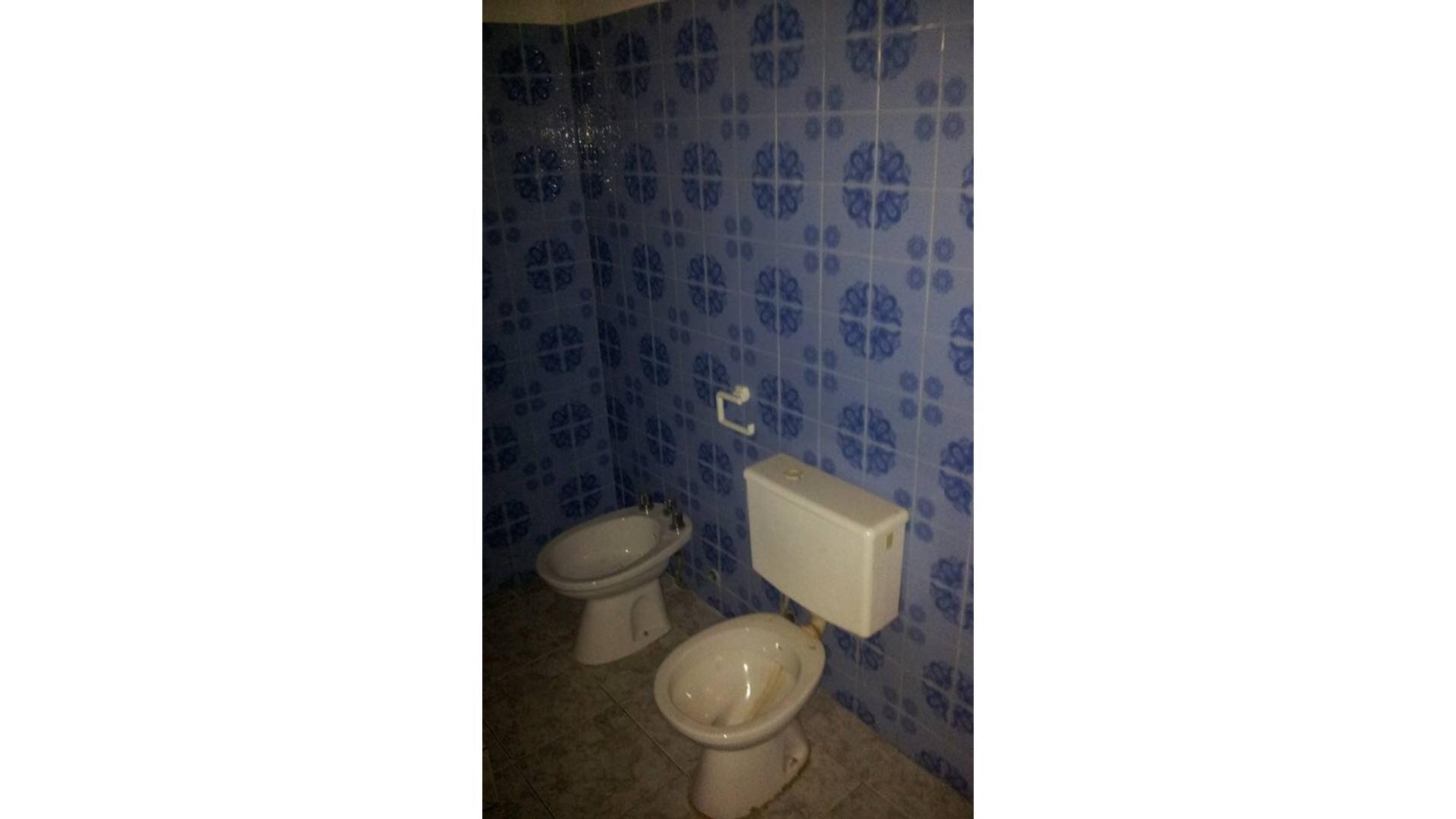 4 departamentos con 2 locales