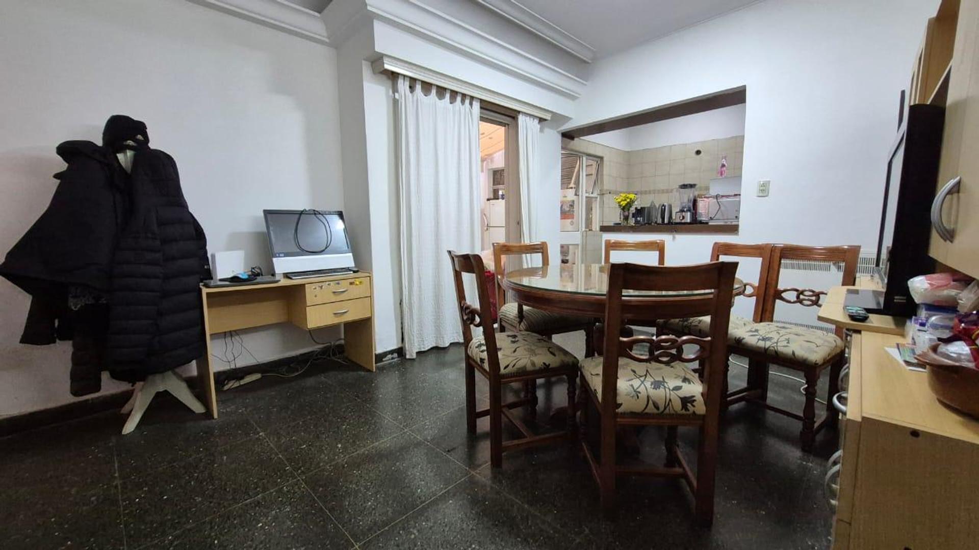 Departamento 3 ambientes planta baja apto crédito en Caballito