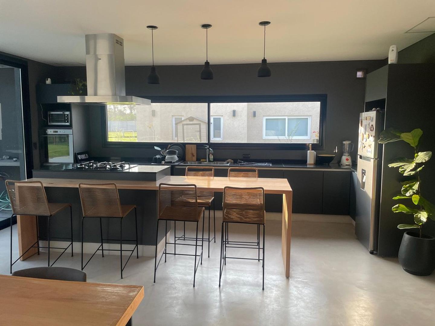 VENTA CASA 5 AMB, COUNTRY CLUB PRADOS DEL OESTE