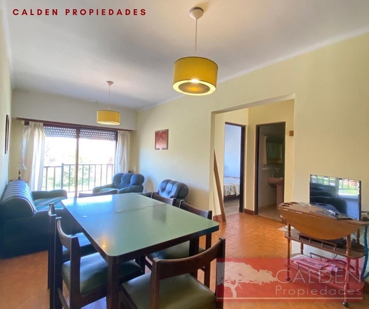 Monseñor De Andrea 3000