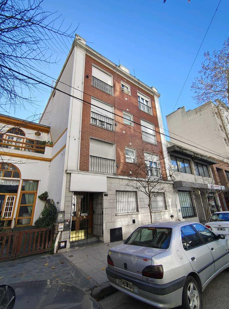 HIPOLITO YRIGOYEN 1349