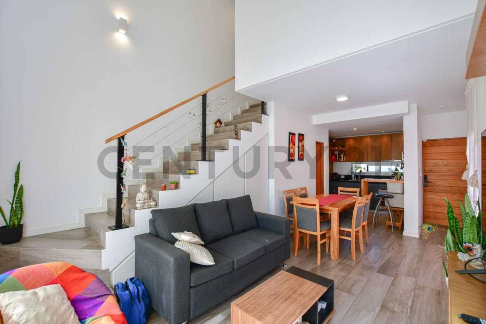 Casa en Alquiler en City Bell, USD 1.100