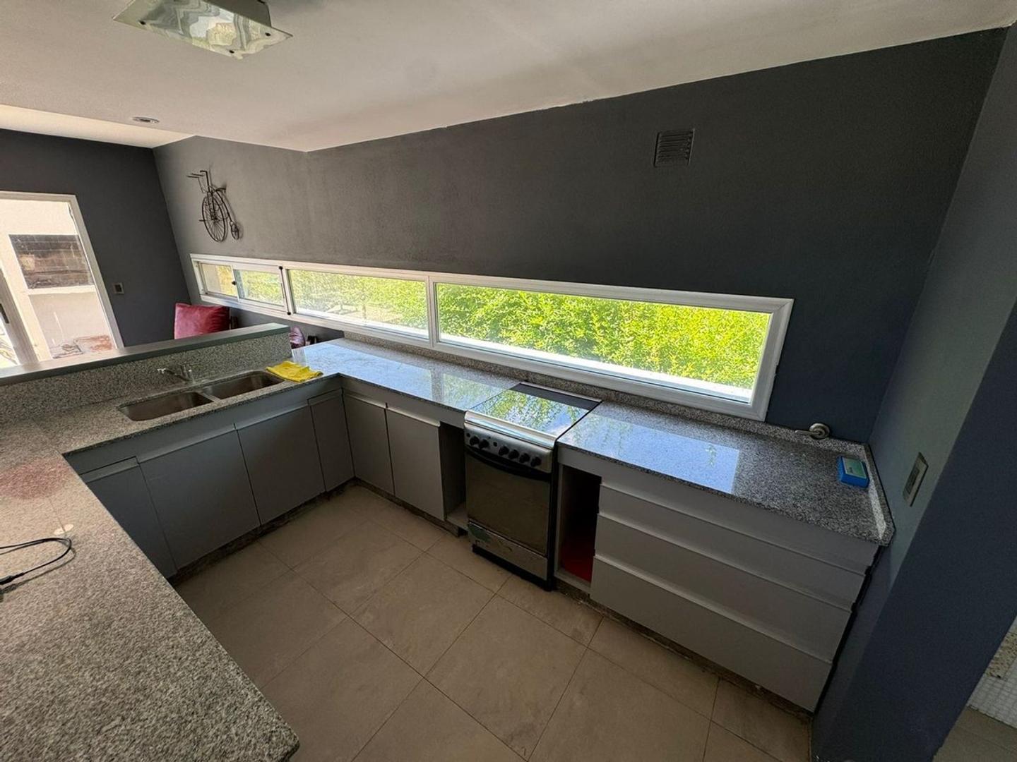 VENTA CASA QUINTA EN C.U.B.E.