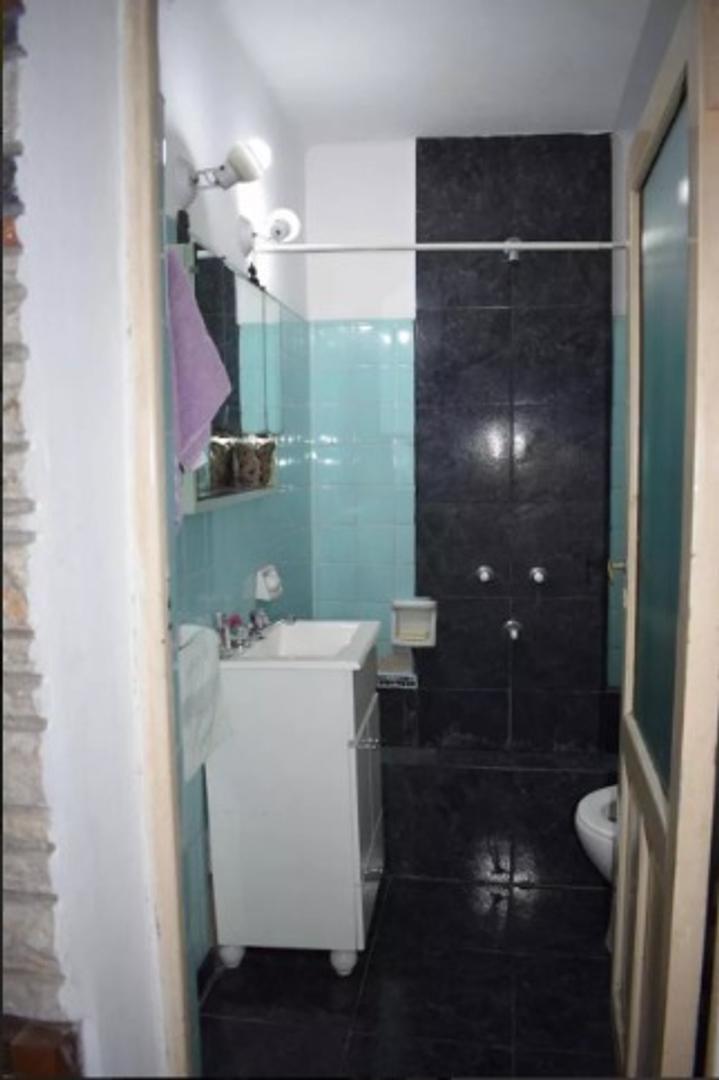 Departamento 5 ambientes con 2 baños