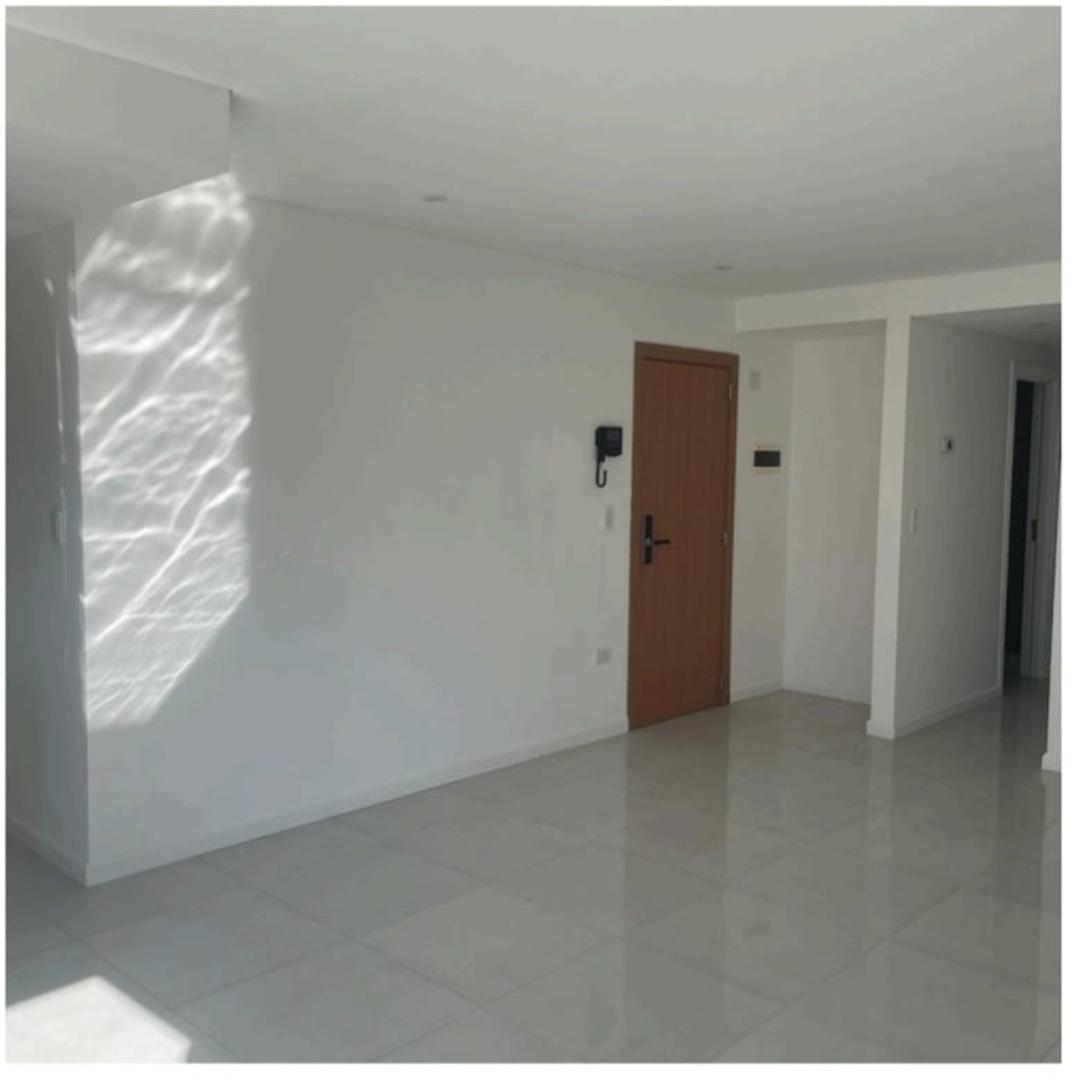 Departamento en Venta en La Perla Sur, USD 200.000