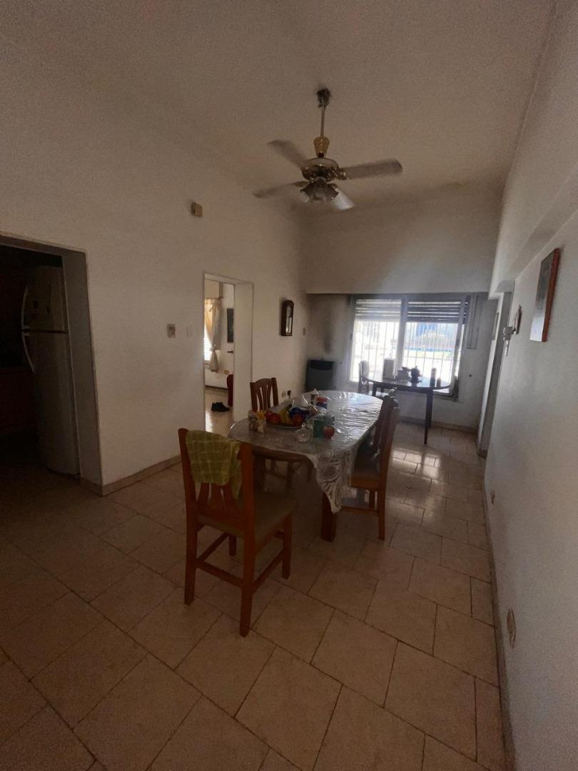 CASA EN VENTA SOREDA 6300 ESQUINA LARTIGAU WILDE