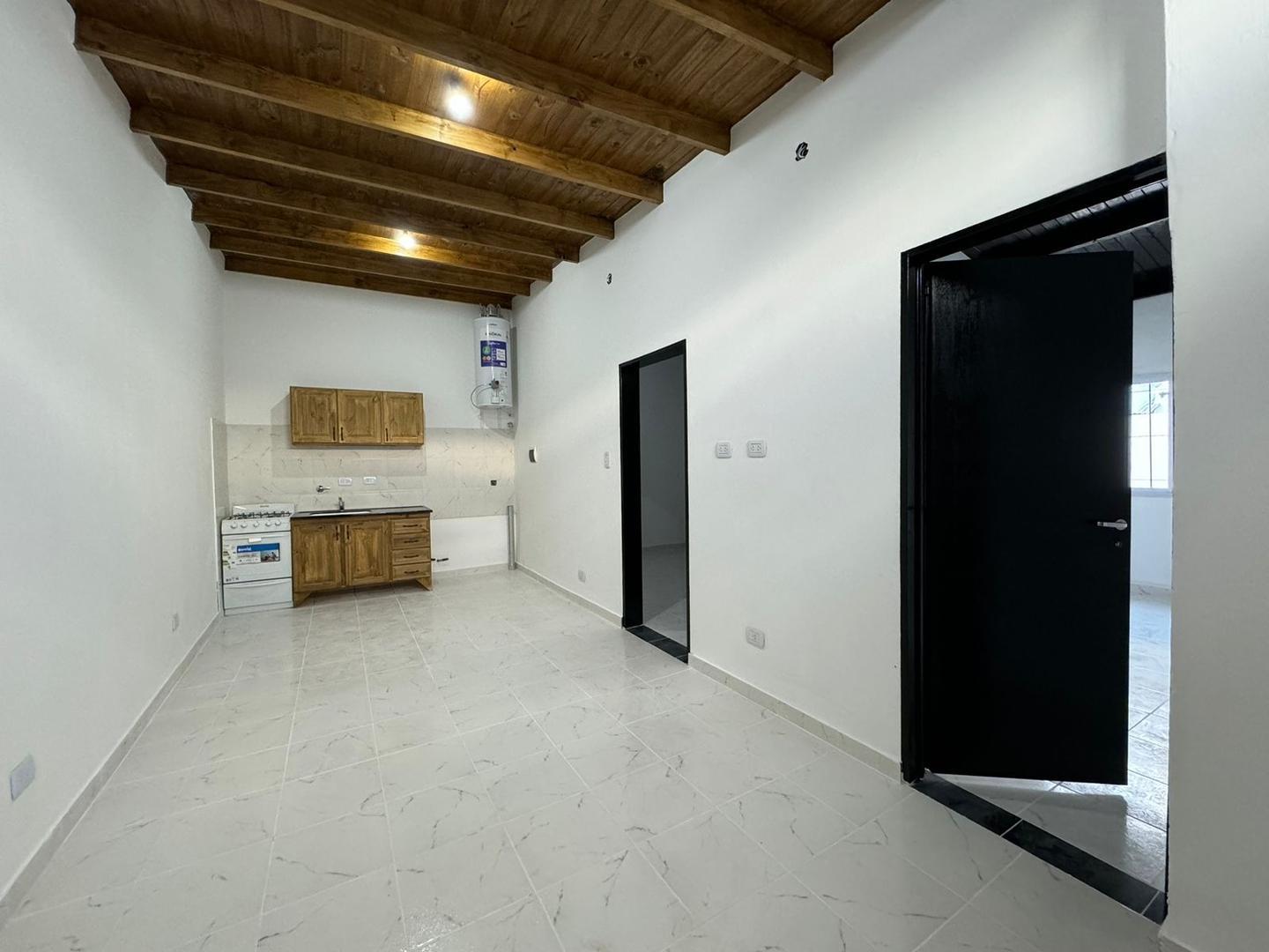 Gobernador Castro 274