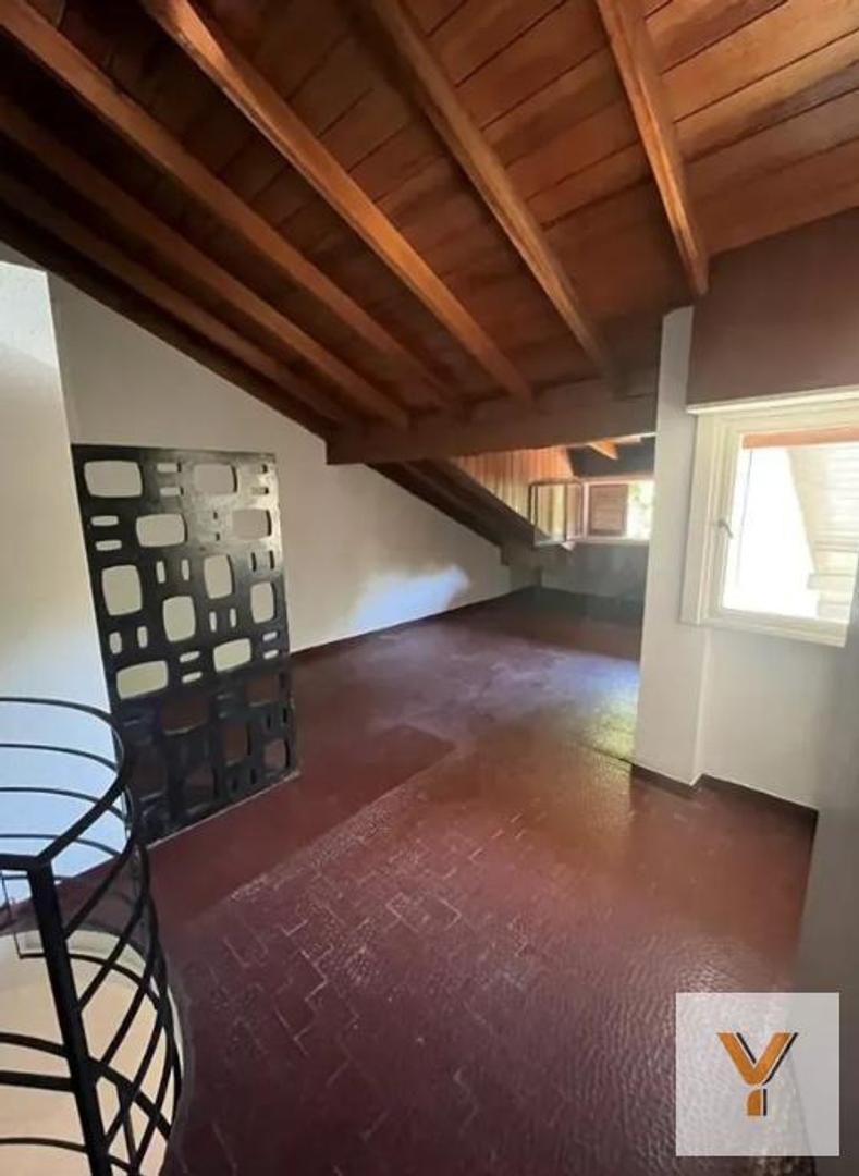 Casa en Alquiler 40 años
