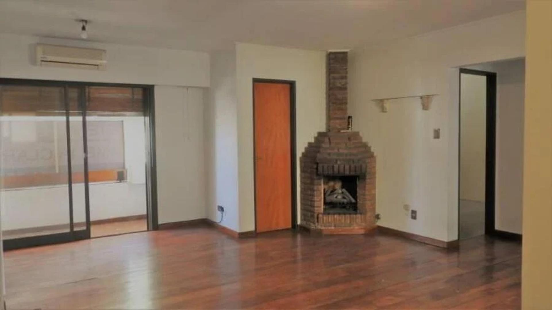 Departamento 5 ambientes con 4 baños