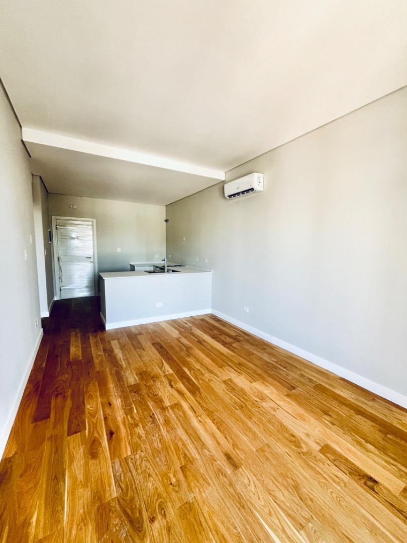 Oficina en Venta con 1 cochera