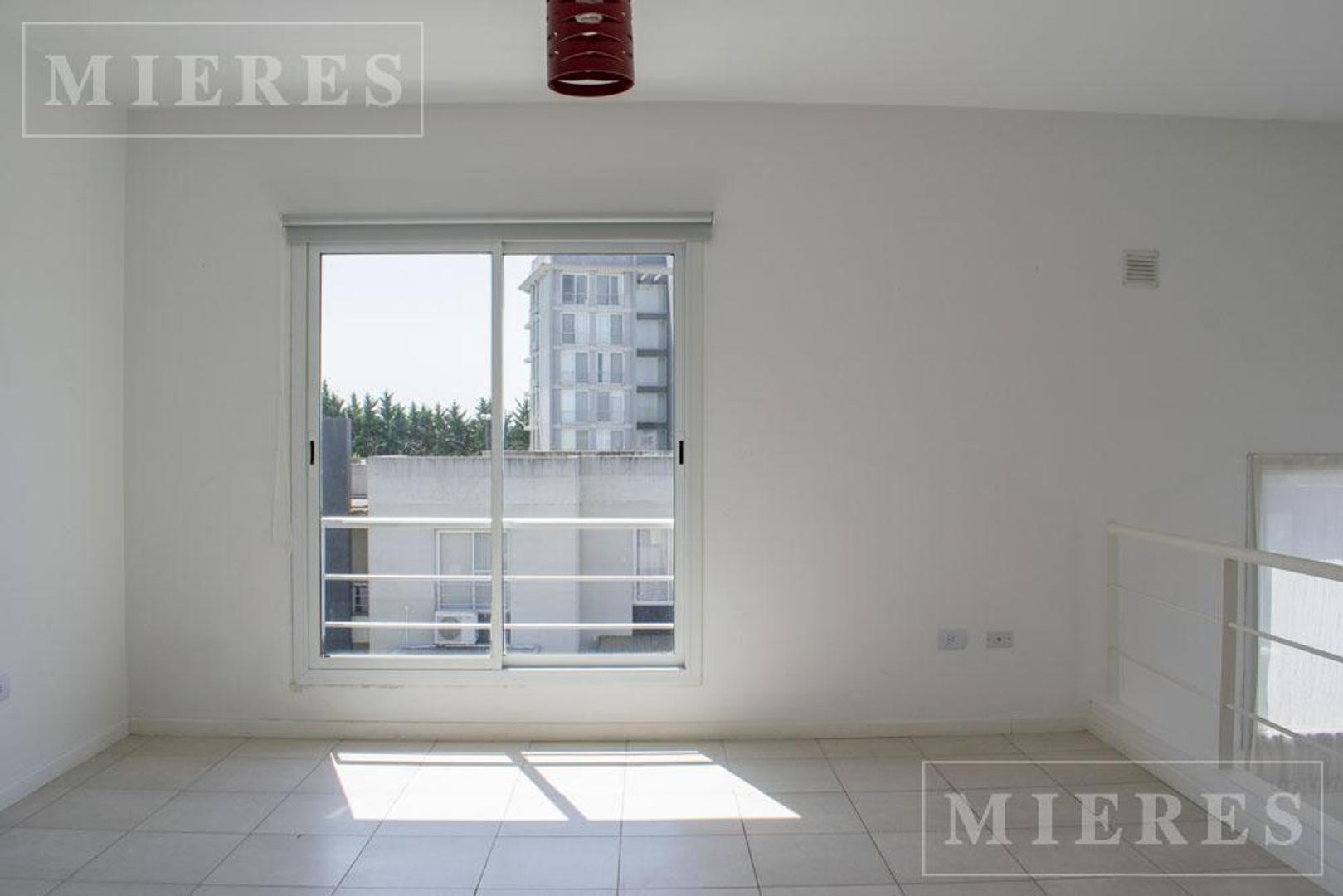 Duplex  en venta 2 ambientes en Homes III,  El Palmar, Nordelta.