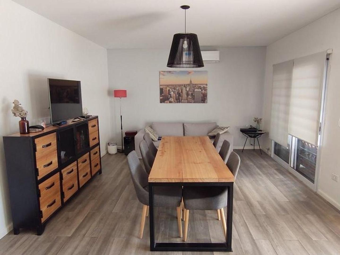 Casa en Venta en Lomas de Zamora, USD 190.000