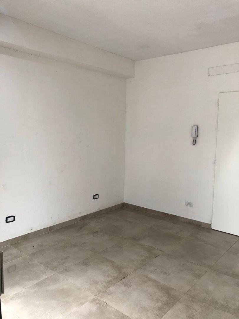 Local en Alquiler en Quilmes, $ 700.000