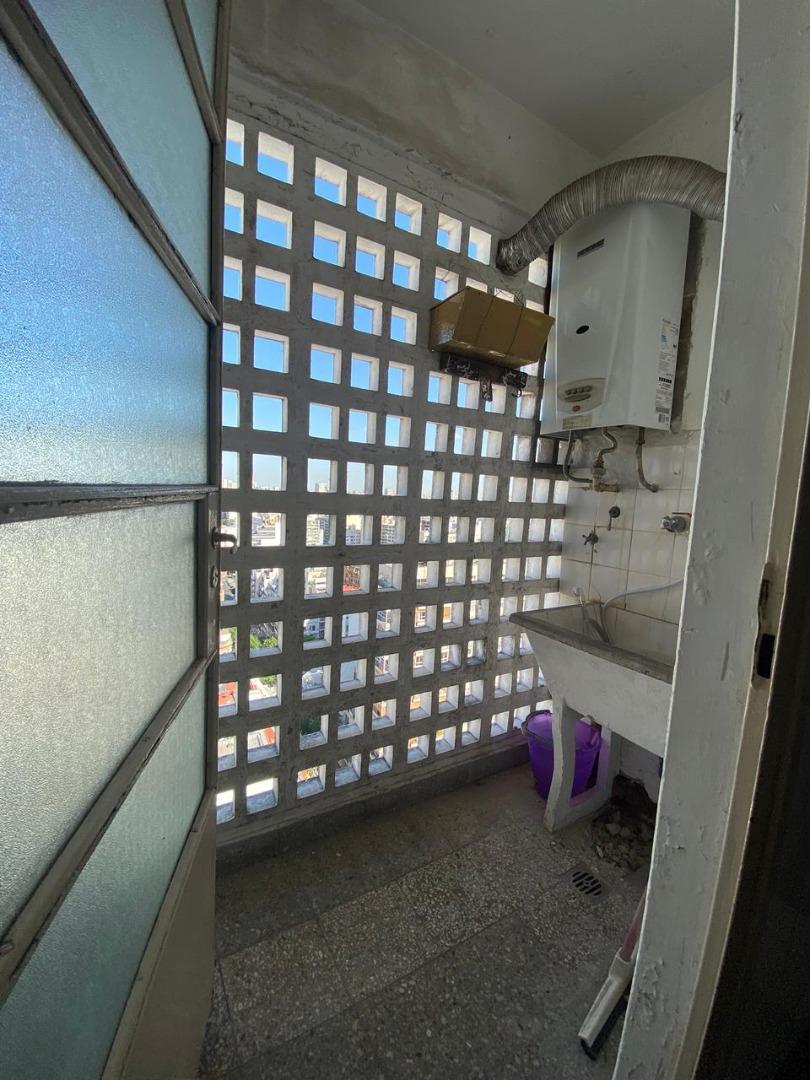 Departamento 4 ambientes con 2 baños