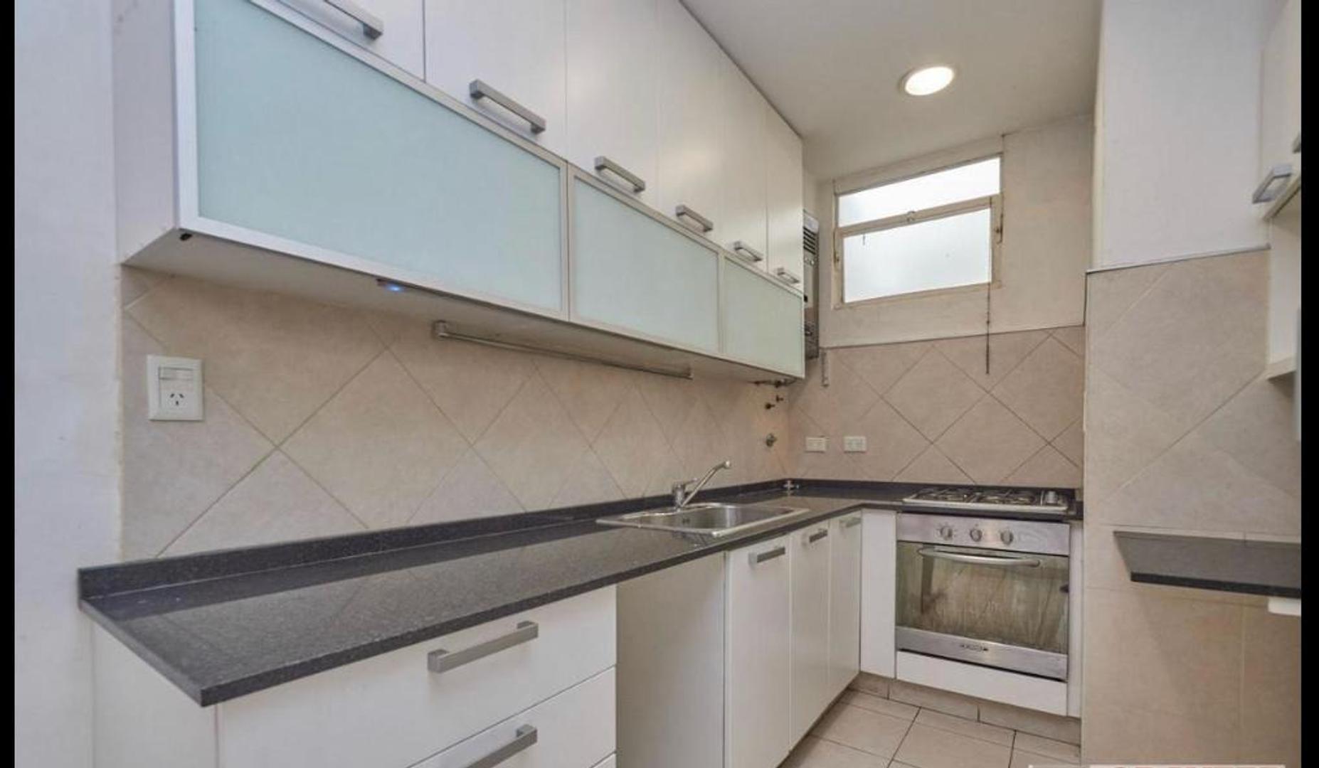 Departamento 3 ambientes con 2 baños