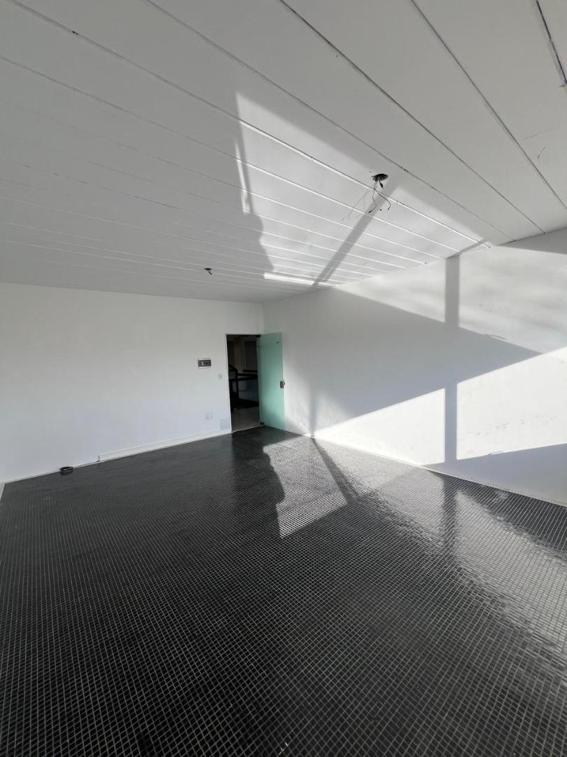 Oficina en Riviera park.