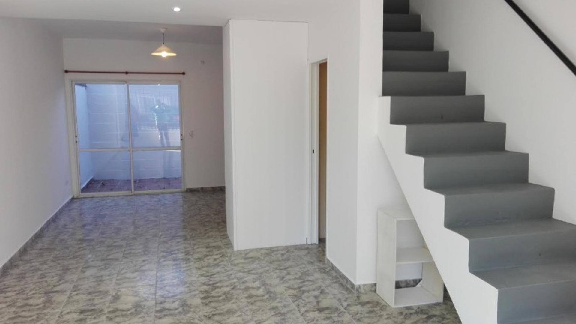 Duplex en complejo El Palmar alquiler