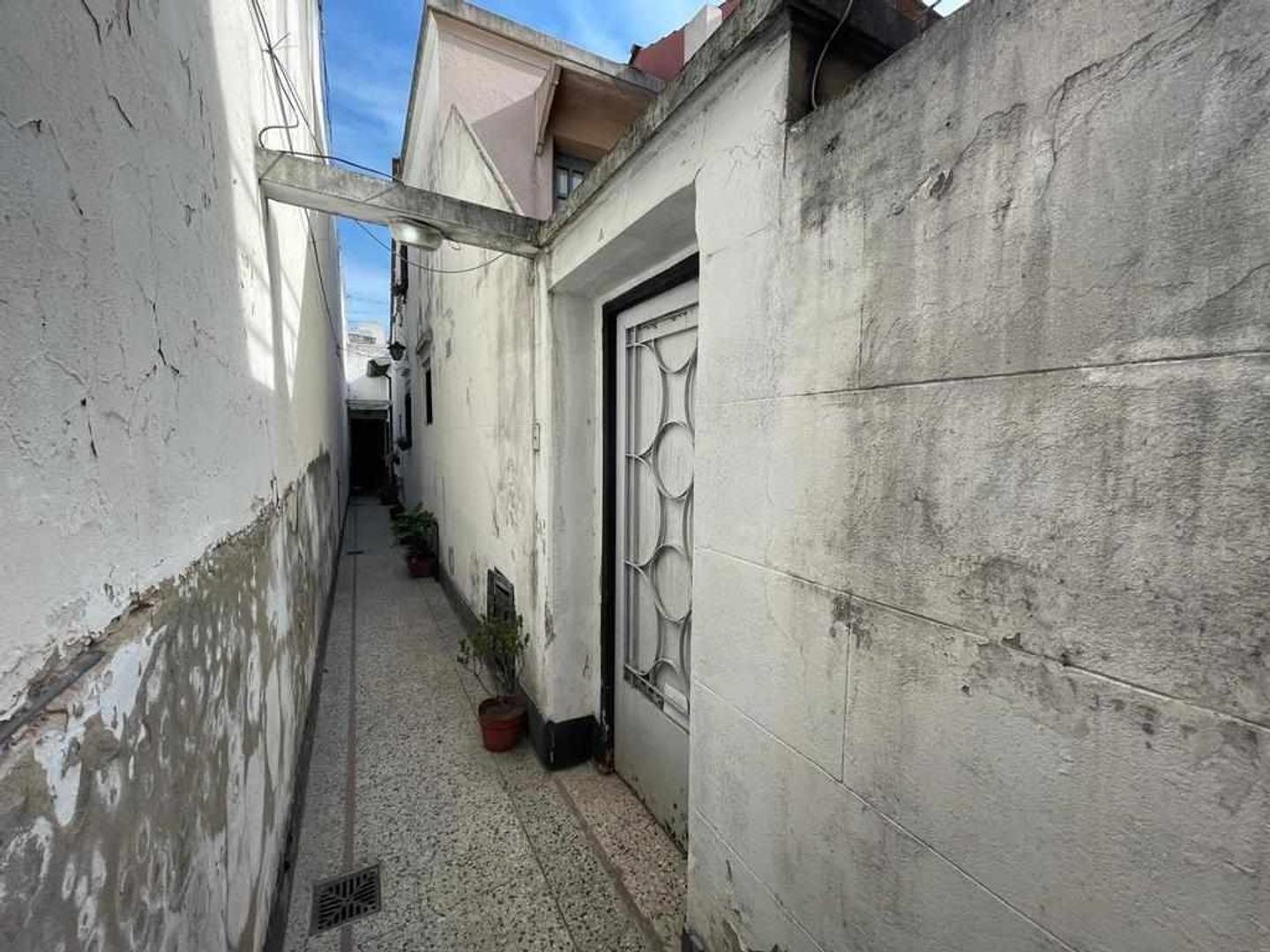 Depto Tipo Casa 3 ambientes con 1 baño