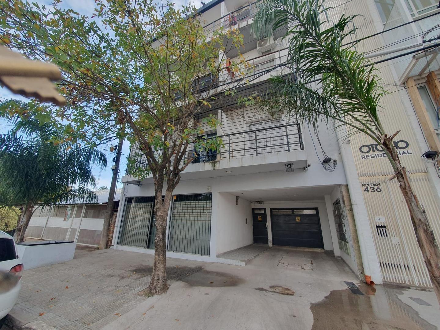 DEPARTAMENTO DE UN DORMITORIO CON COCHERA