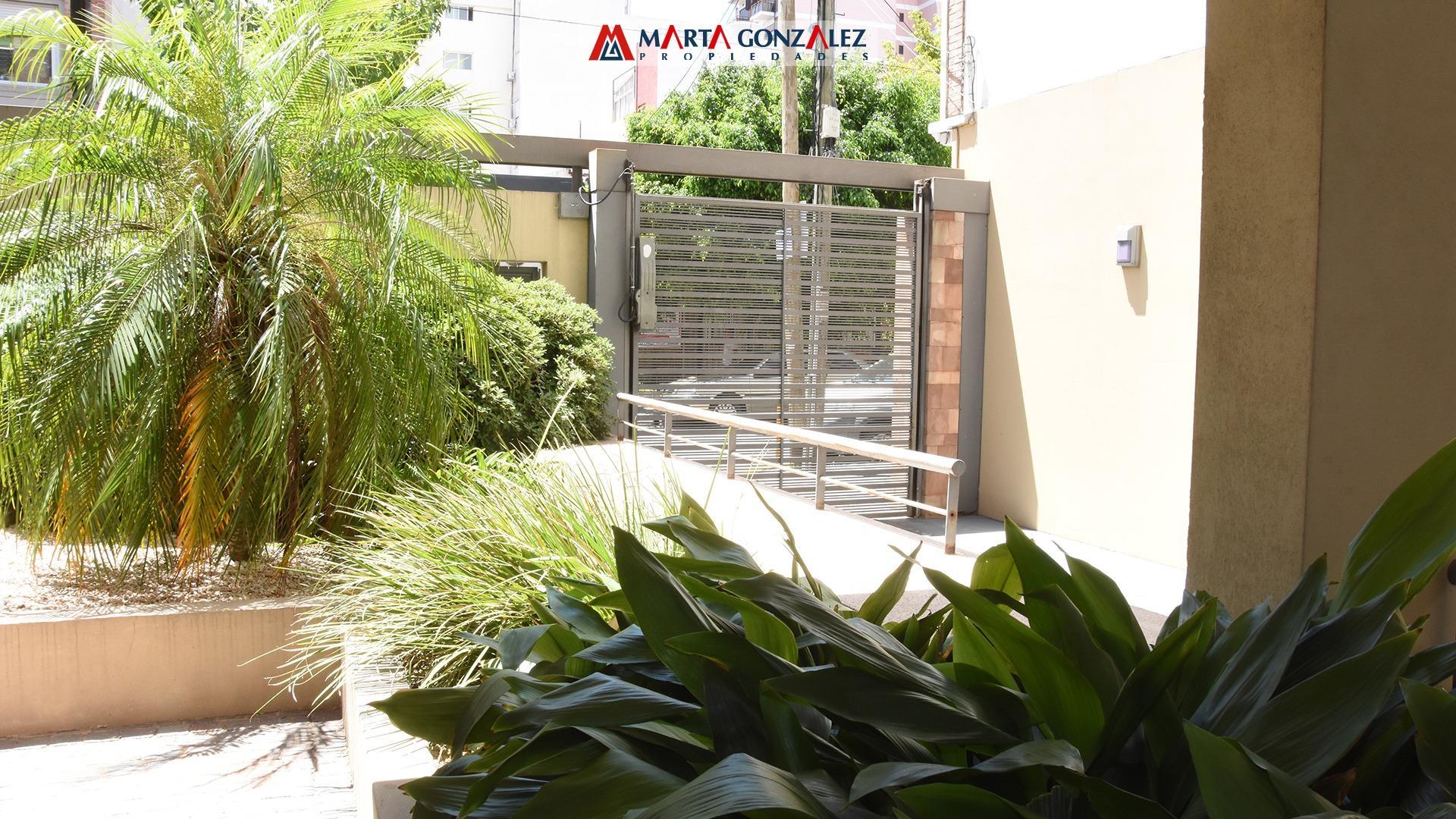 Departamento en Alquiler de 4 ambientes