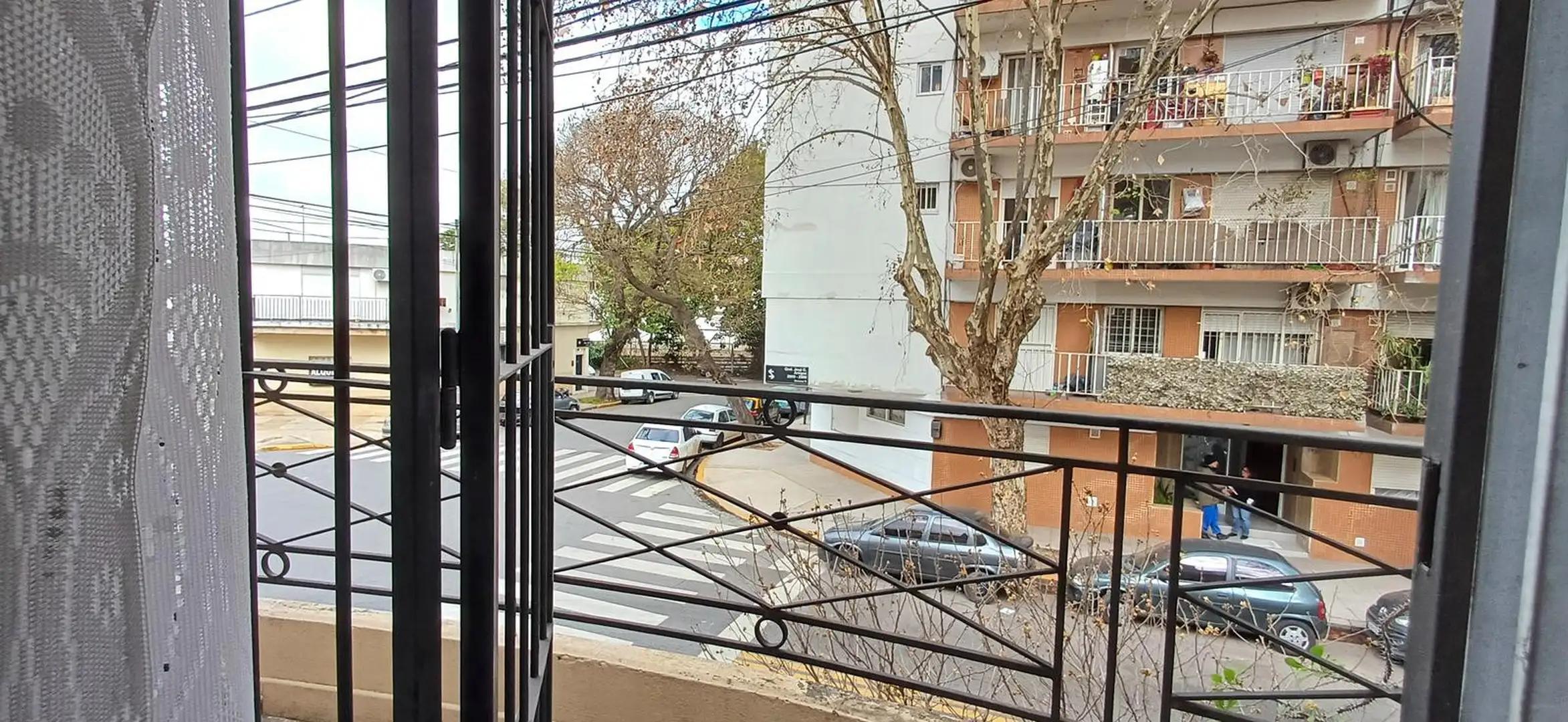 Depto Tipo Casa en Venta de 4 dormitorios